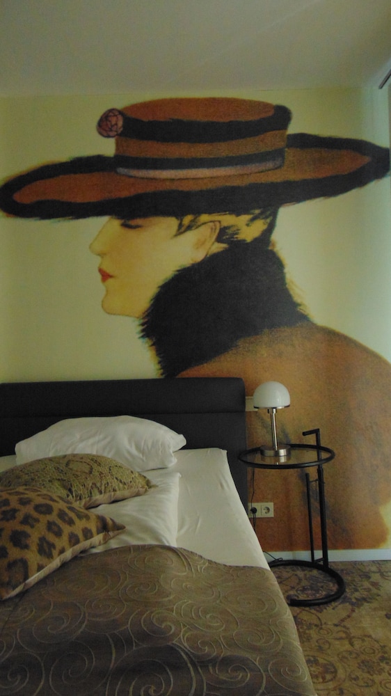 Comfort Single Room