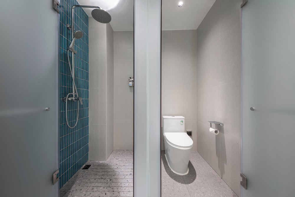 Room, Multiple Beds, Accessible photo 2