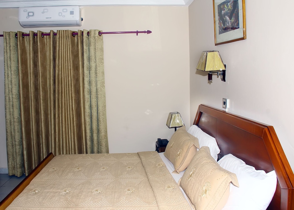 Standard Single Room, Refrigerator photo 1
