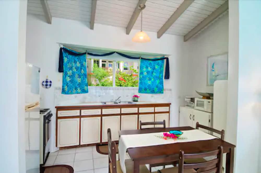 Single Room (Palm Tree) photo 3