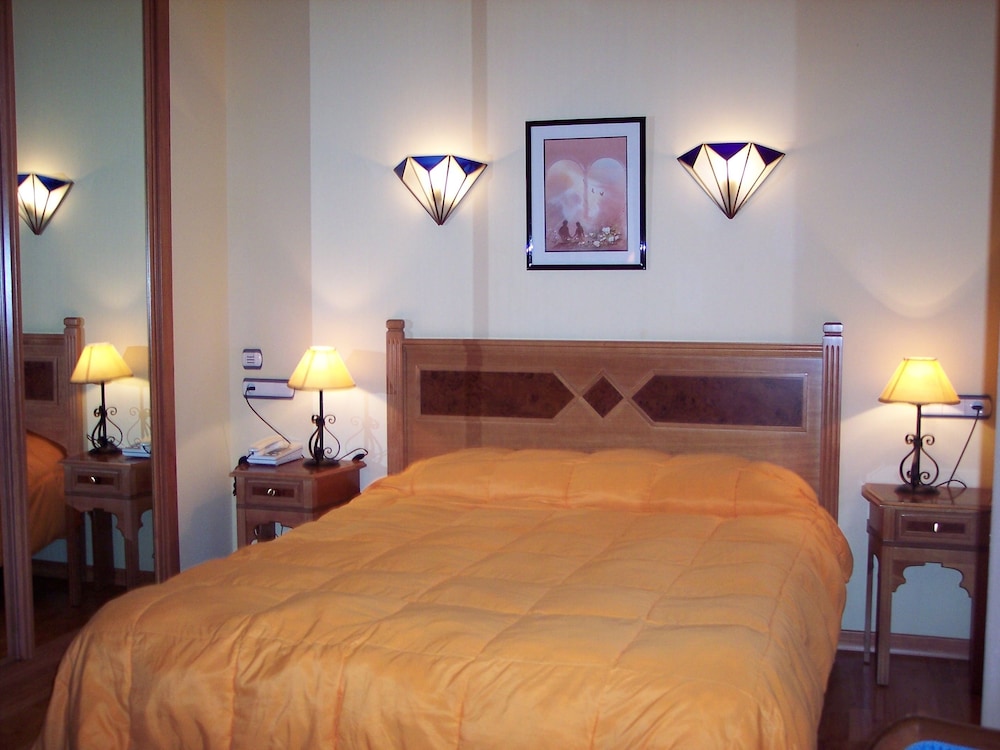 Double Room, 2 Twin Beds - Photo 4