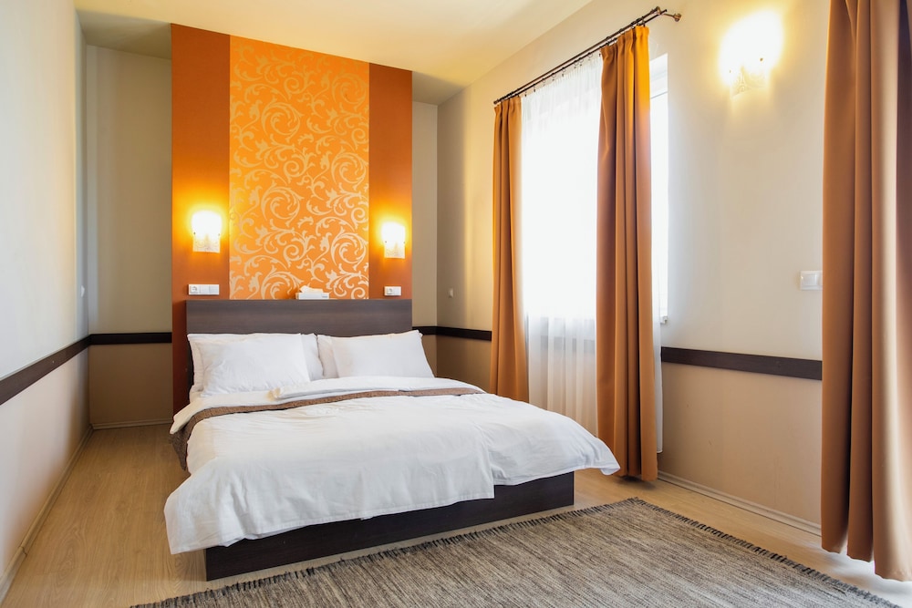 Superior Double Room, Balcony, Lake View