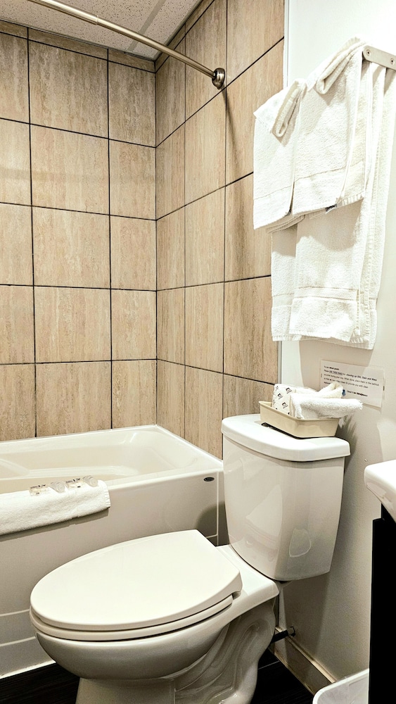 Economy Condo, Multiple Beds, Kitchenette (Pet Friendly) photo 2