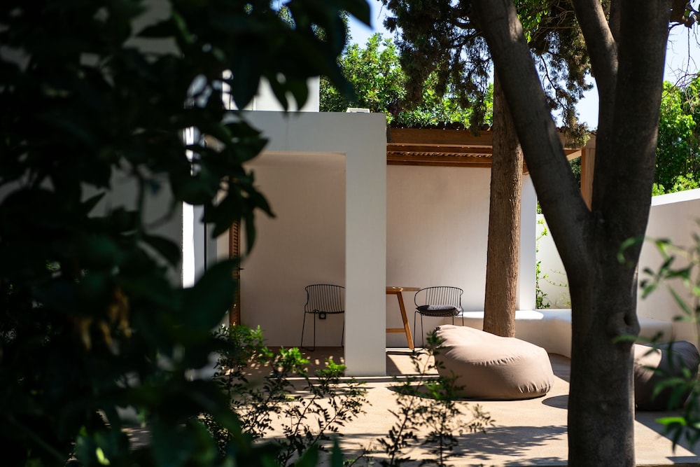 Nature Superior Bungalow with Private Garden - Photo 7