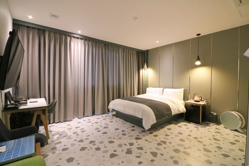 Deluxe Double Room - Photo 5