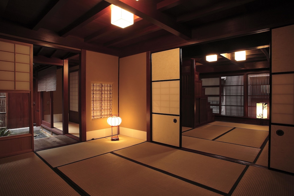 Traditional Room (Japanese-Style) photo 2