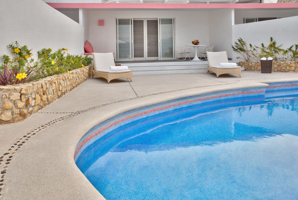 Junior Suite with private pool - Photo 4
