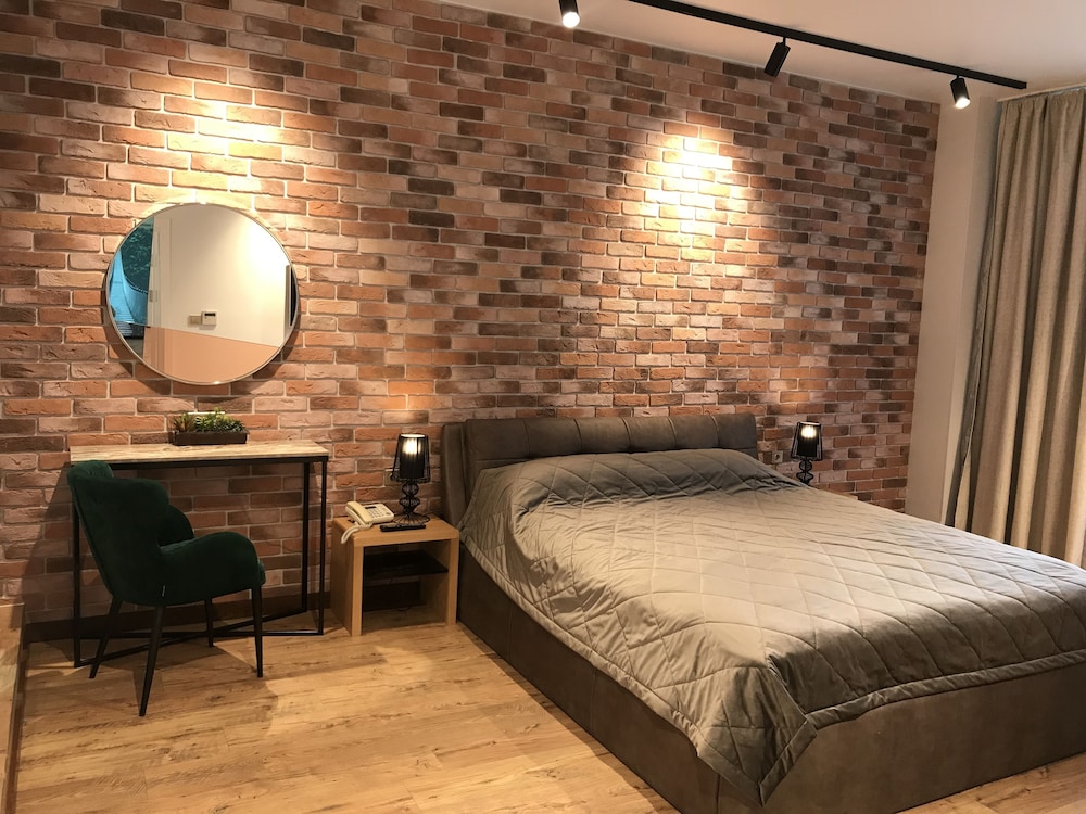 Suite photo 1
