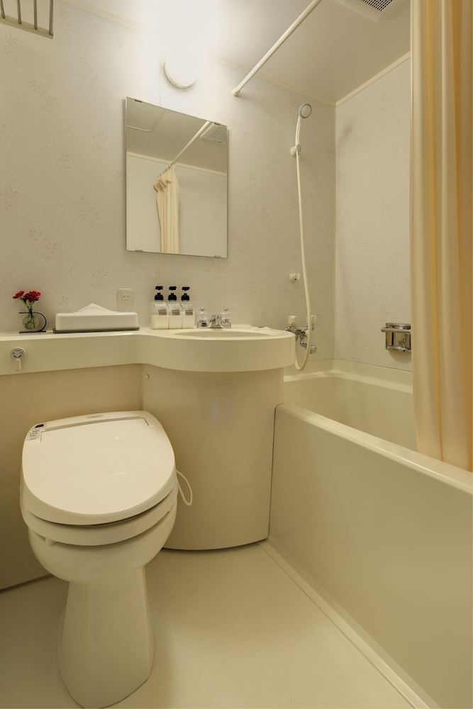 Japanese Western Style Twin Room photo 3