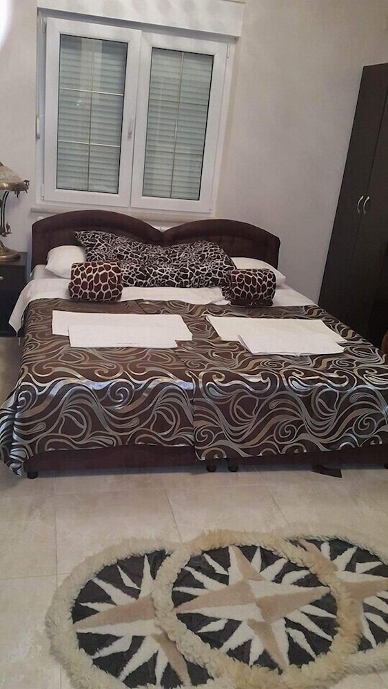 Quadruple Room photo 3