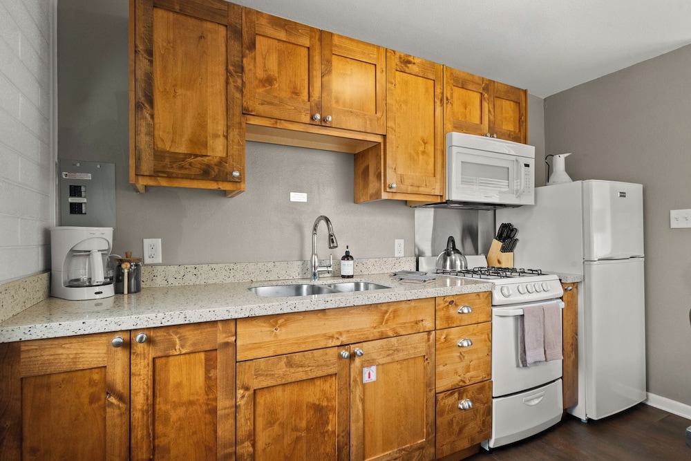 Condo photo 2