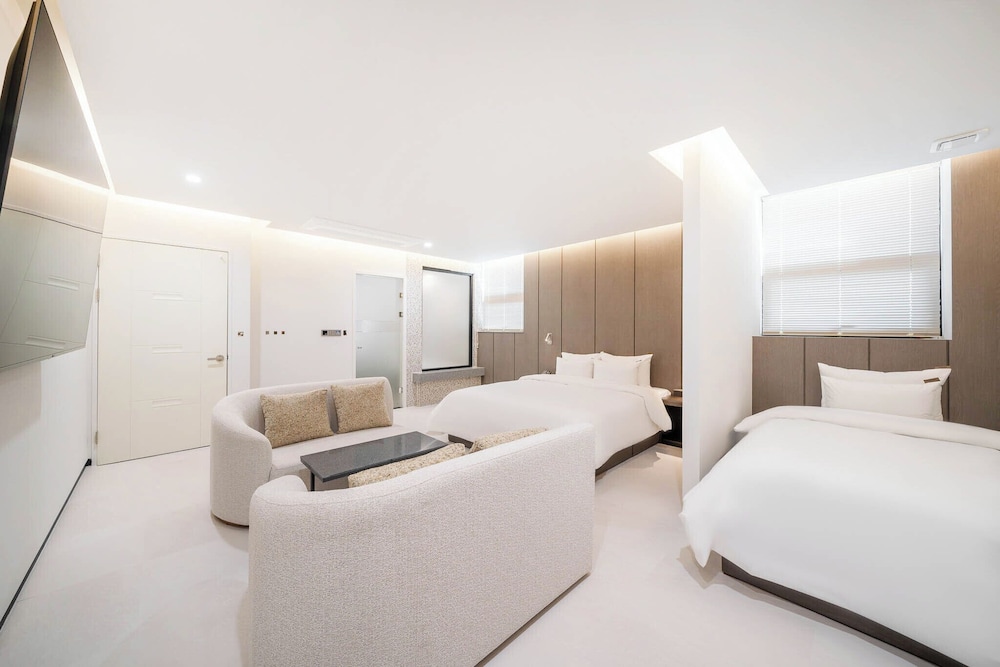 Royal Twin Room photo 2