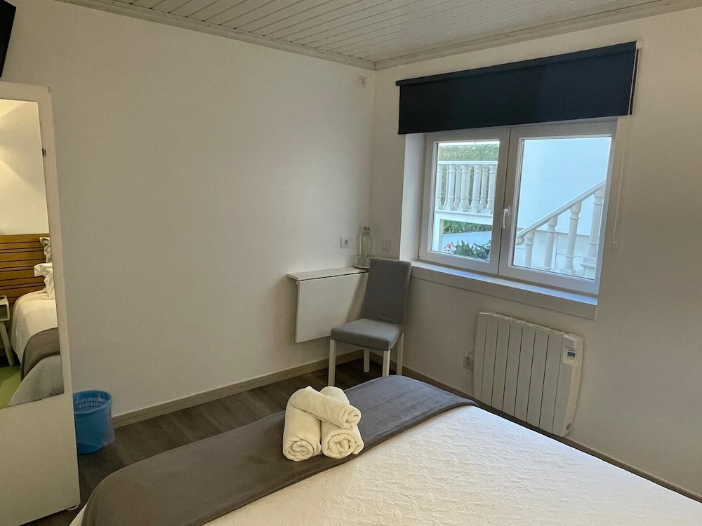 Economy Double Room photo 2