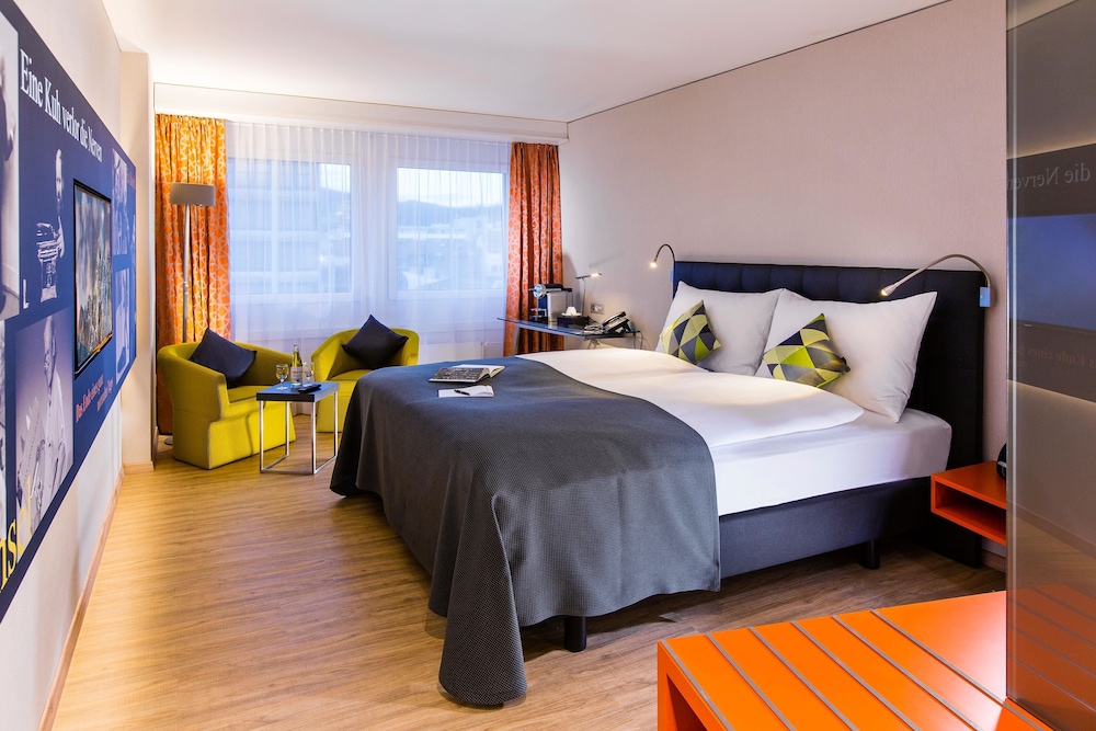 Comfort Room - Photo 1