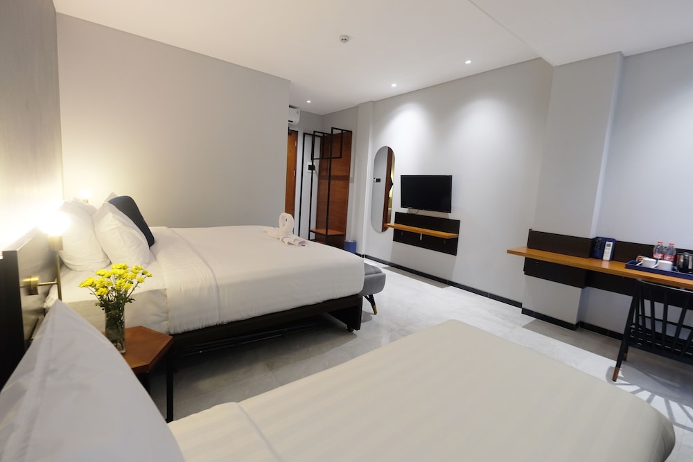 Deluxe Triple Room photo 3