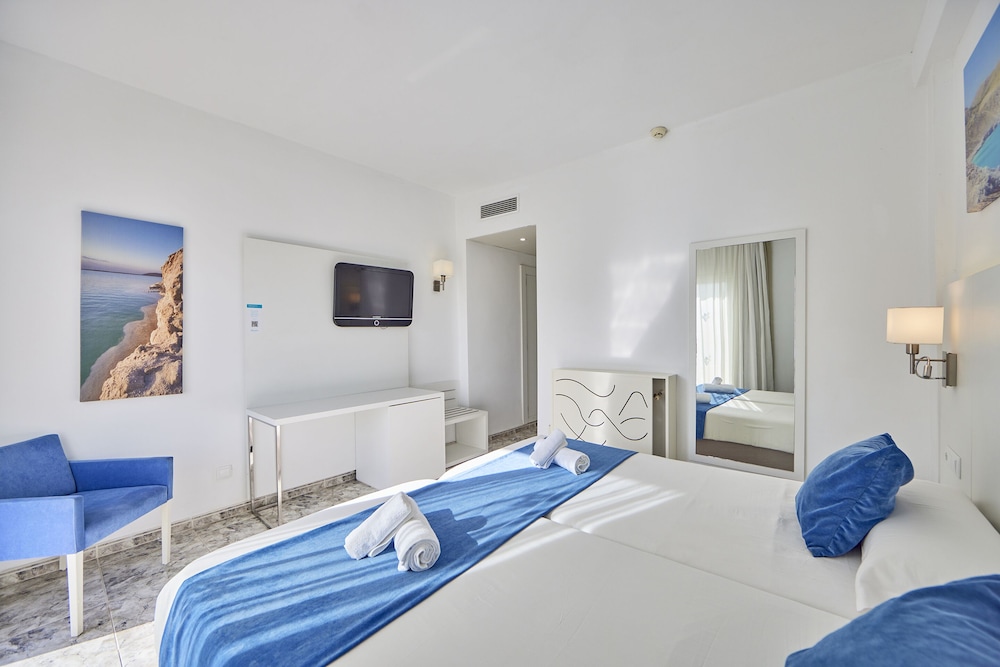 Standard Double Room - Photo 2