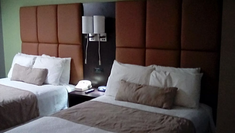 Non-smoking Room, Two Double Beds