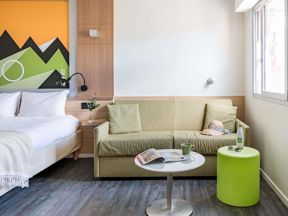 Family Room, 1 Double Bed with Sofa bed photo 3