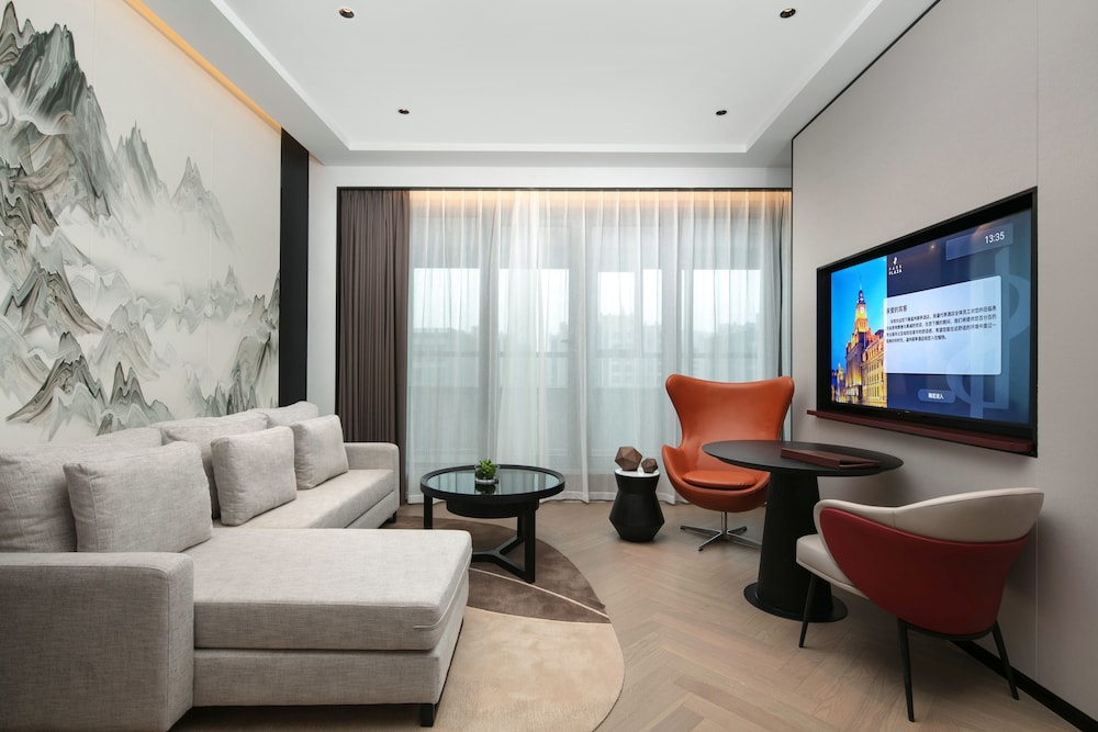 Superior Studio Suite photo 3