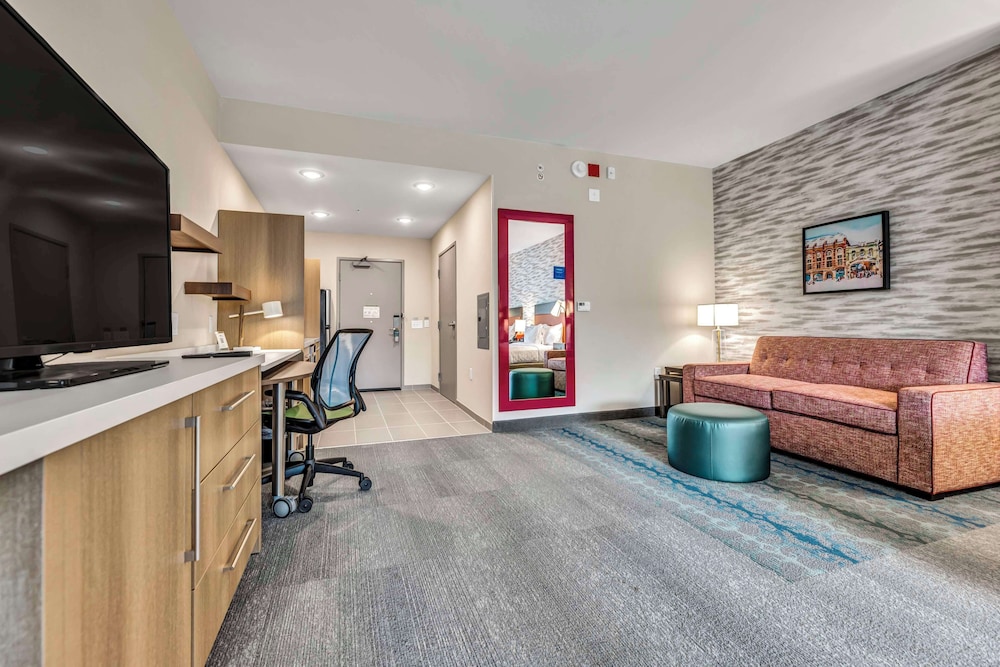 Studio Suite, 2 Queen Beds, Accessible, Bathtub - Photo 6