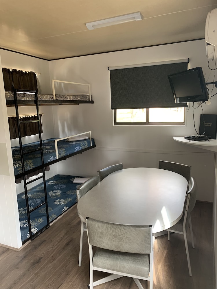 Basic Cabin (No Ensuite) photo 3