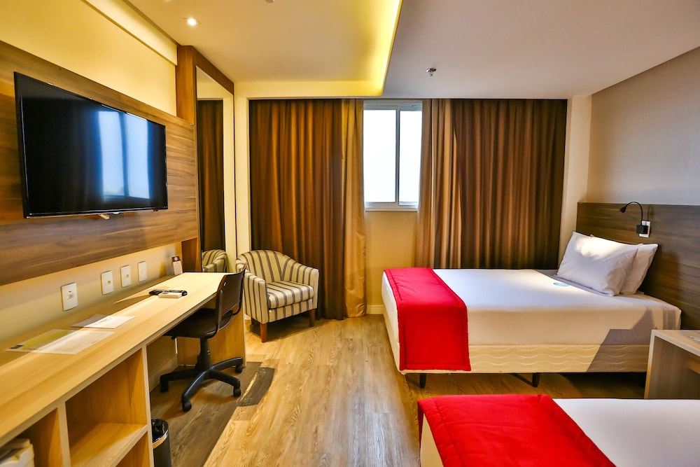 Superior Twin Room photo 2