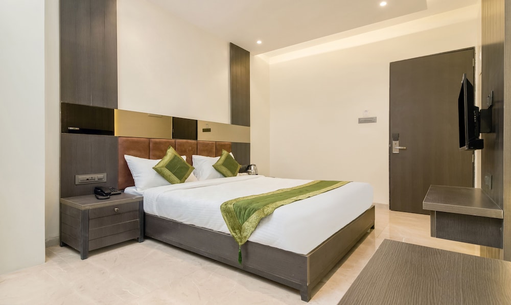 Superior Room - Photo 1