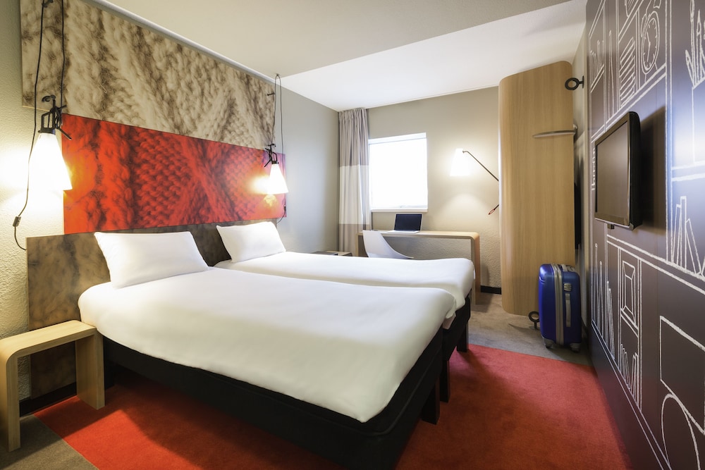 Standard Room, 2 Twin Beds photo 1