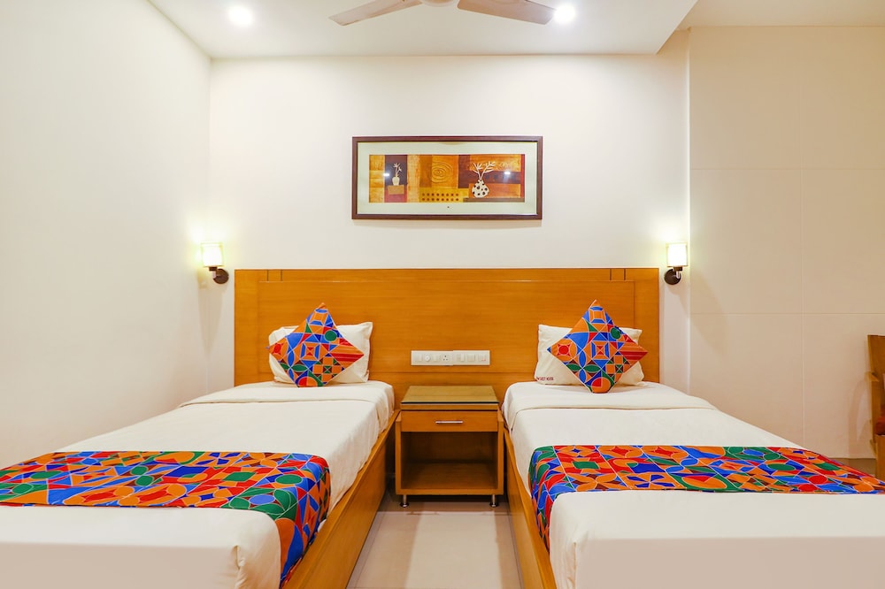 Deluxe Room - Photo 3