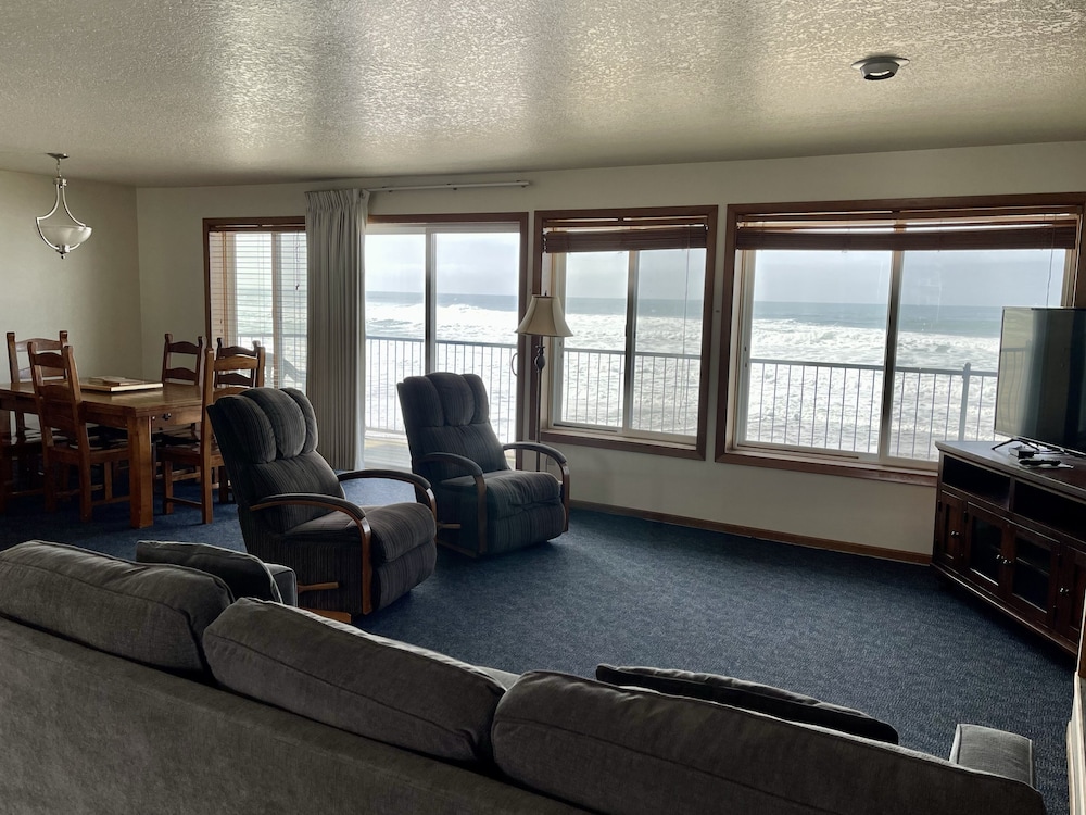 Family Room, 3 Bedrooms, Kitchen (First Floor)