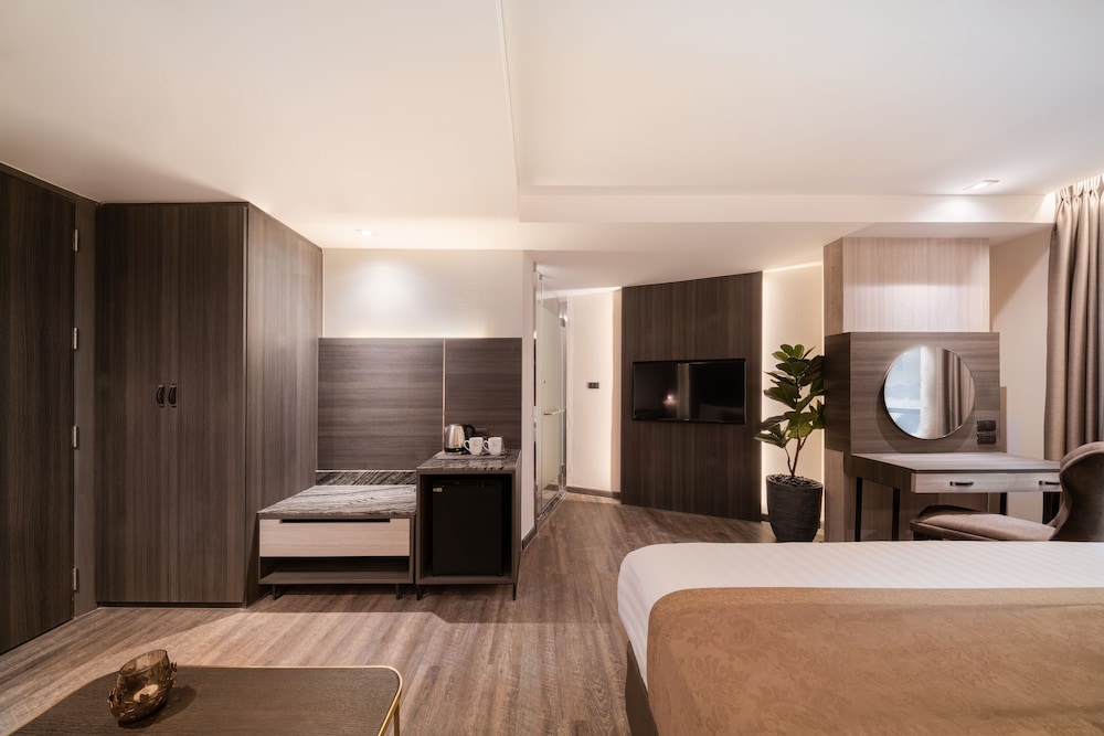 Grand Double Room photo 3