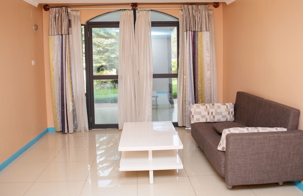 Executive Suite photo 2