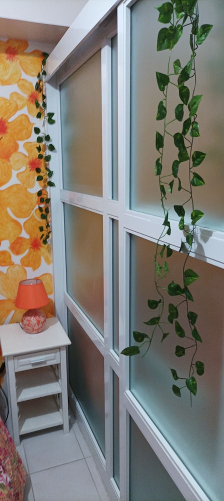 Deluxe Studio Suite photo 2
