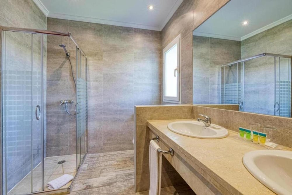 Junior Double Room photo 3