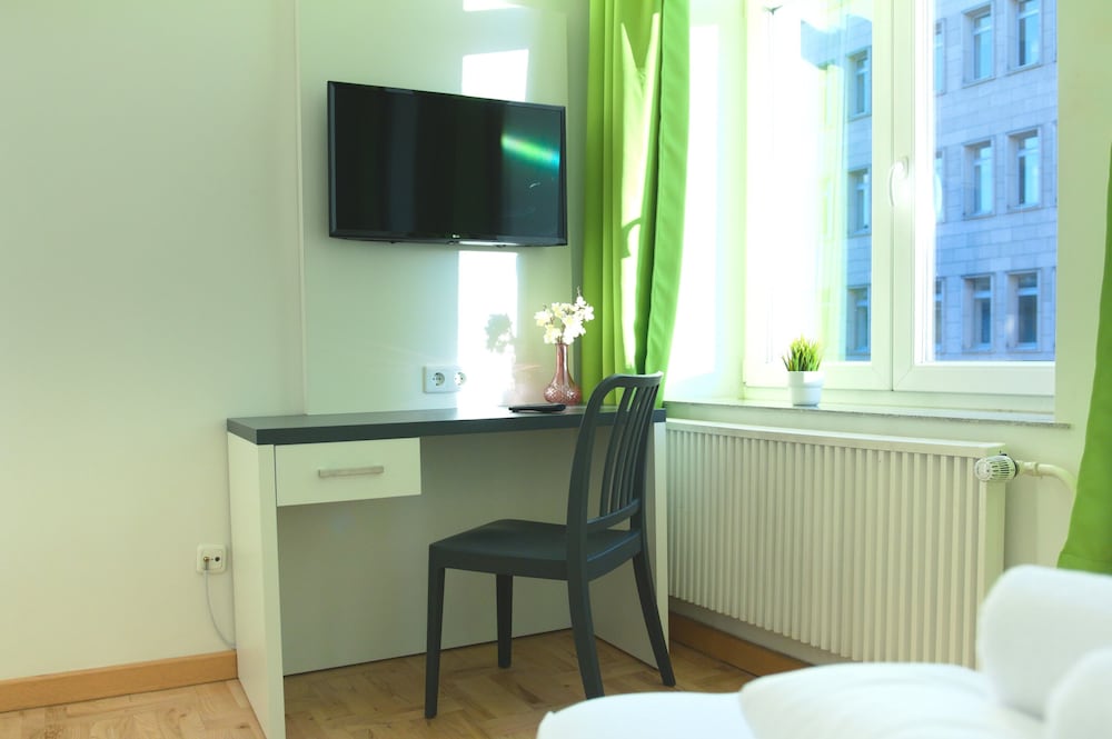 Standard Triple Room - Photo 5