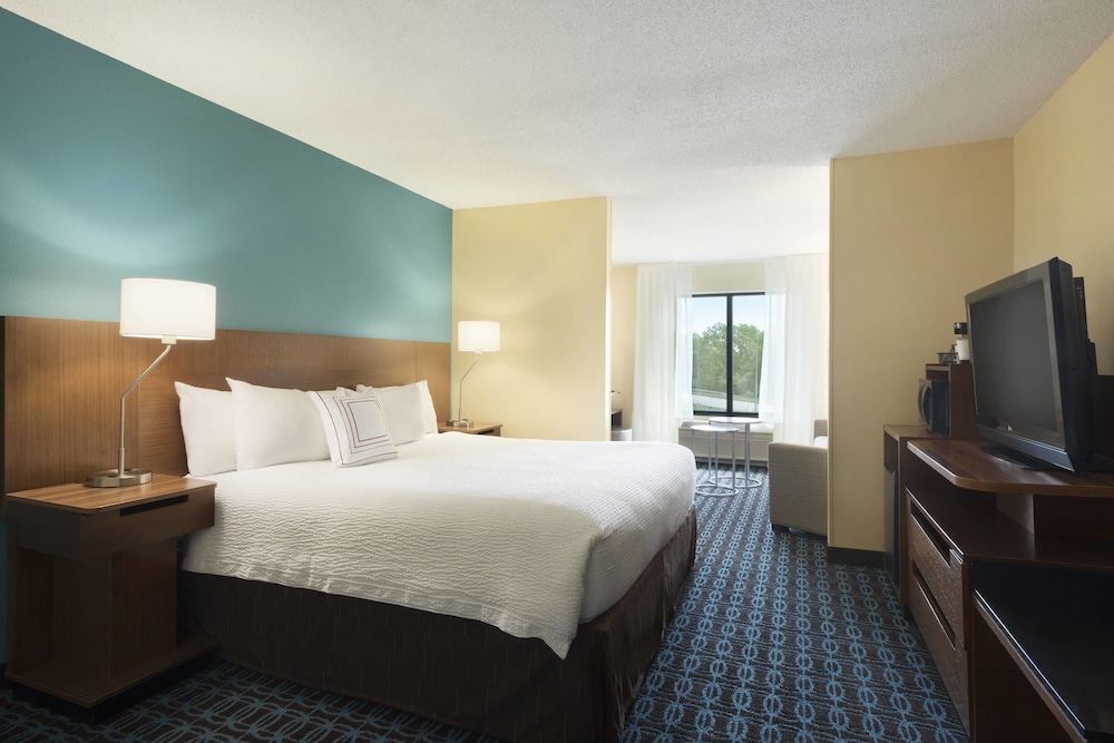 Executive Suite, 1 King Bed with Sofa bed - Photo 3