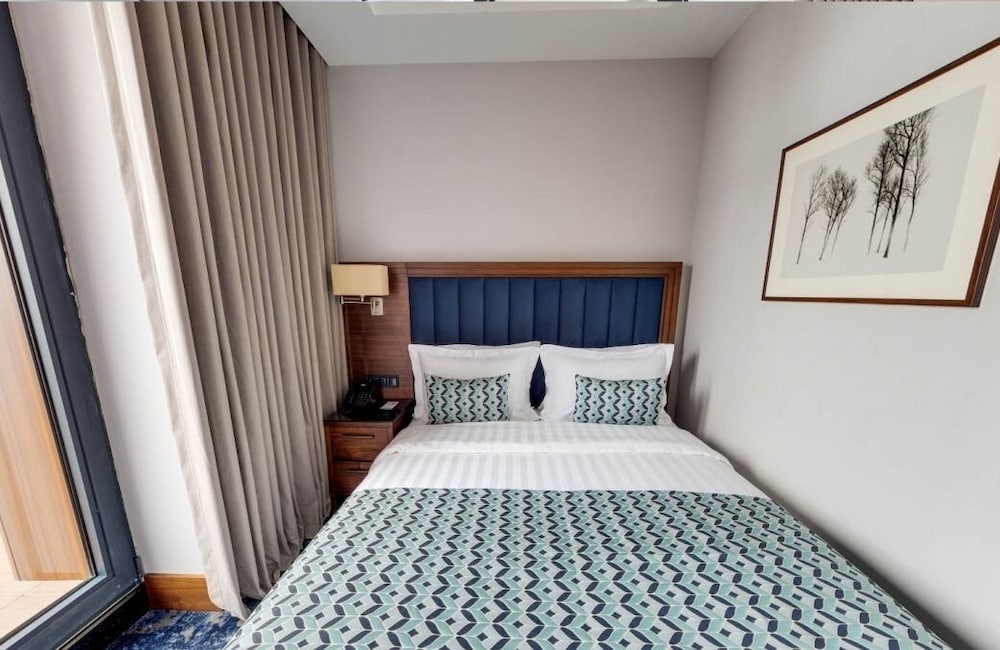 Classic Single Room