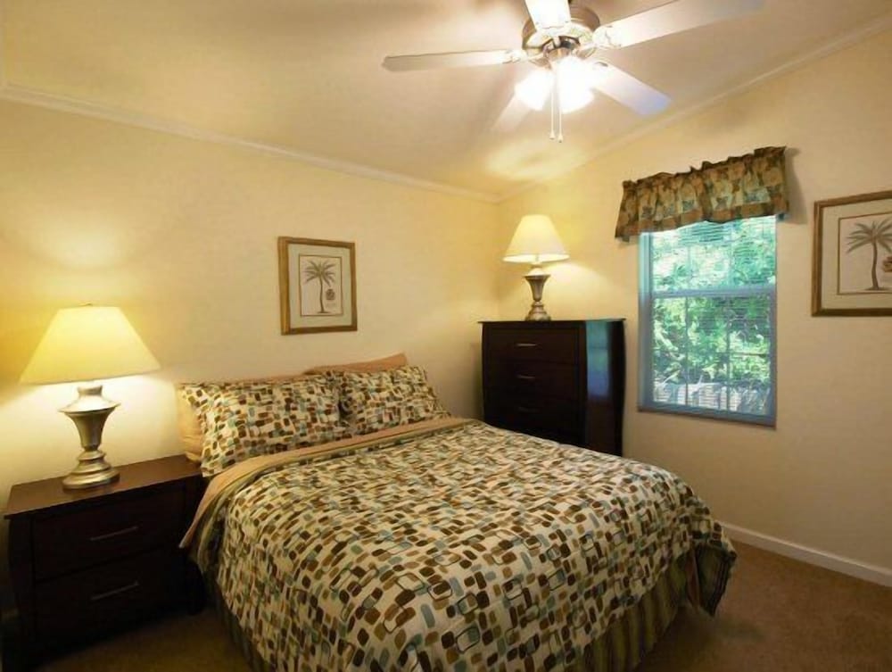 Cottage, 2 Bedrooms, Kitchen photo 2