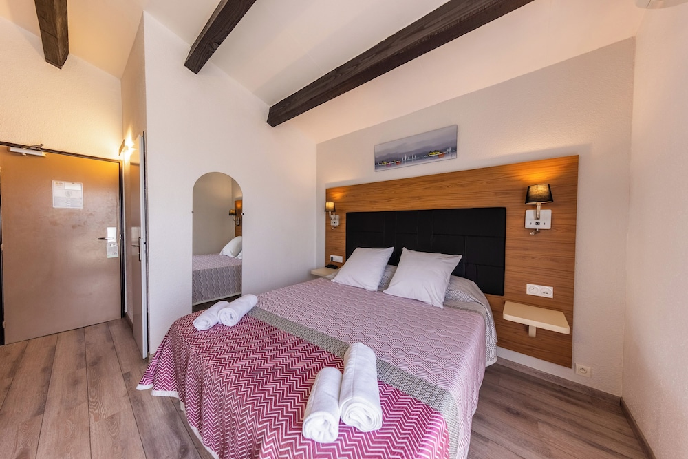 Standard Room (Floor)