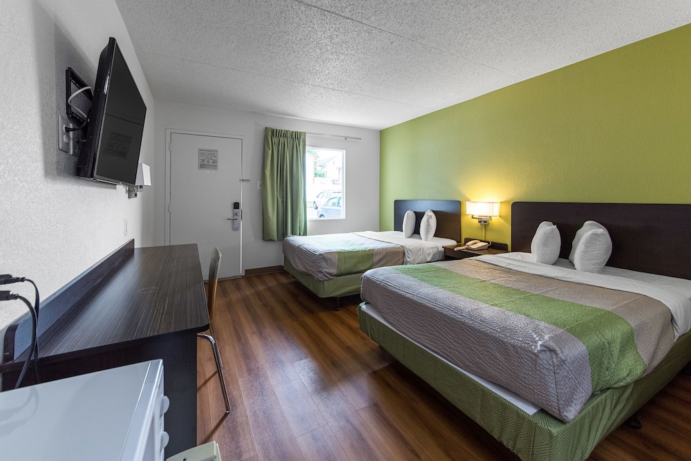 Standard Room, 2 Double Beds, Non Smoking - Photo 4