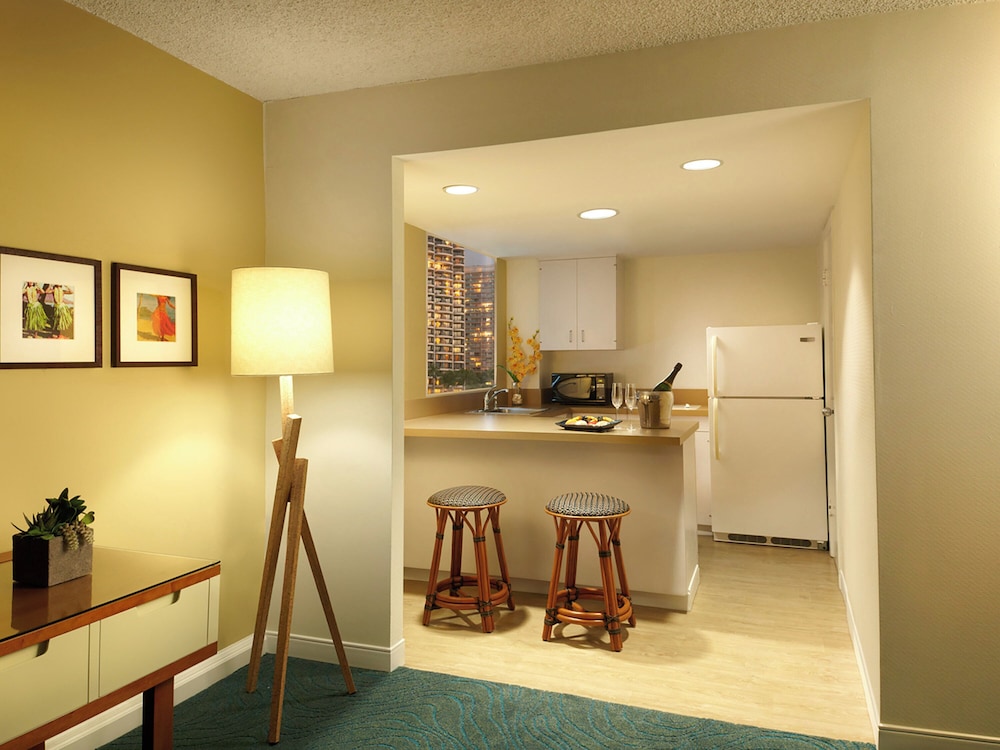 Executive Suite, 1 Bedroom - Photo 5