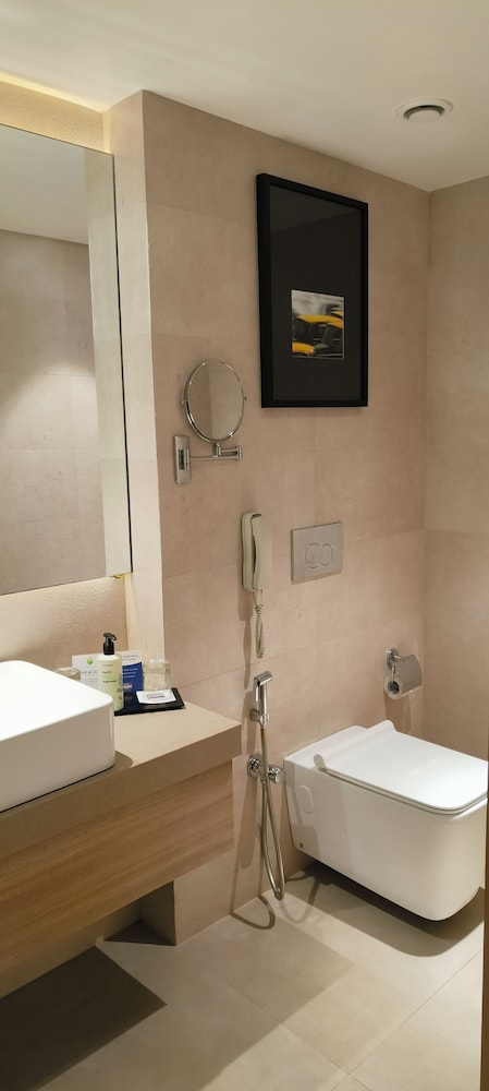 Deluxe Room, 1 Double Bed - Photo 4