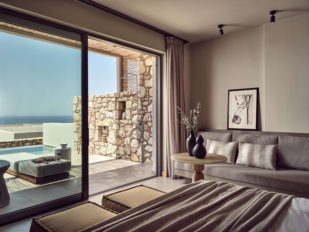 Deluxe Room, Private Pool, Sea View - Photo 13