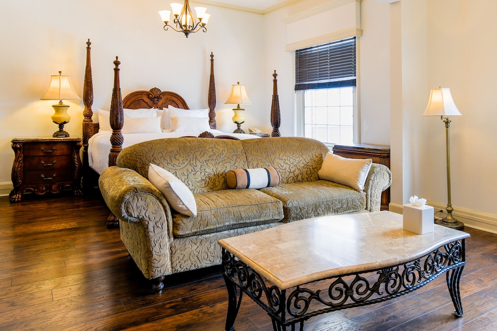 Signature Suite photo 1