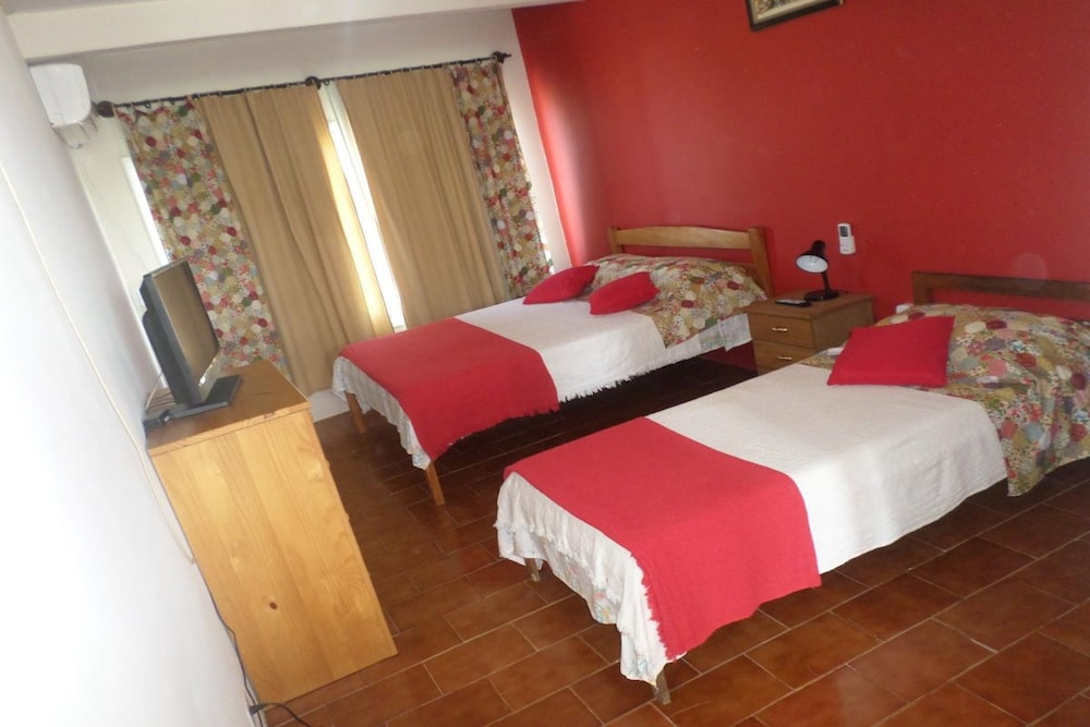 Triple Room, Multiple Beds
