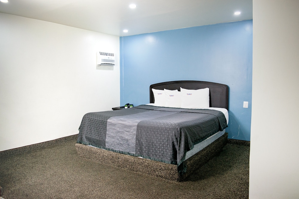 Standard Room photo 1