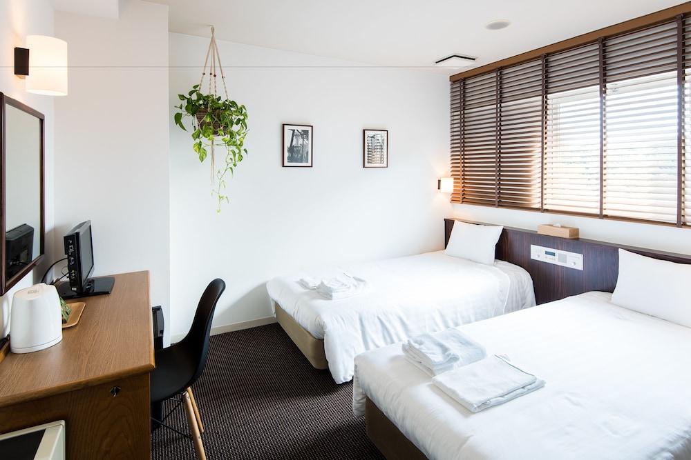 [Non Smoking] Twin Room (with Unit bath & Free Wi-Fi)
