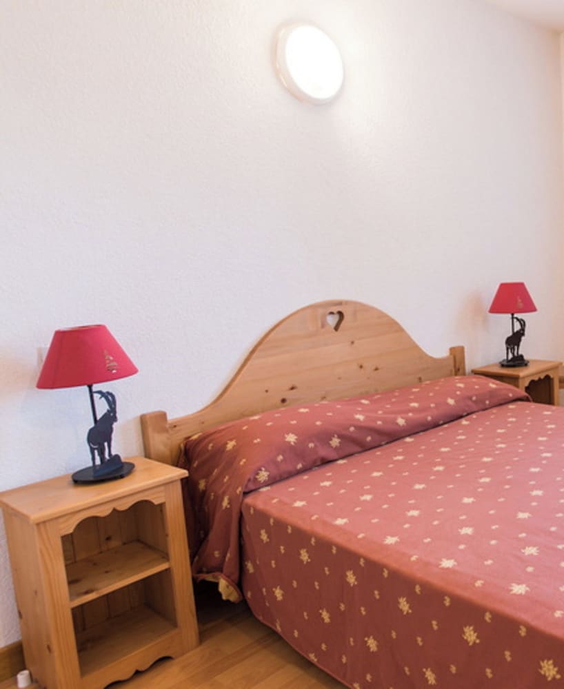 Studio Suite, 1 Bedroom (for 5)
