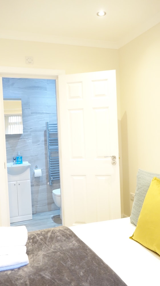 Deluxe Triple Room (Room 6) photo 2
