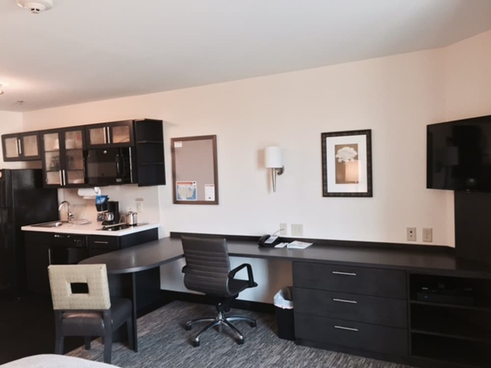 Studio Suite, 2 Queen Beds, Accessible (Communications)
